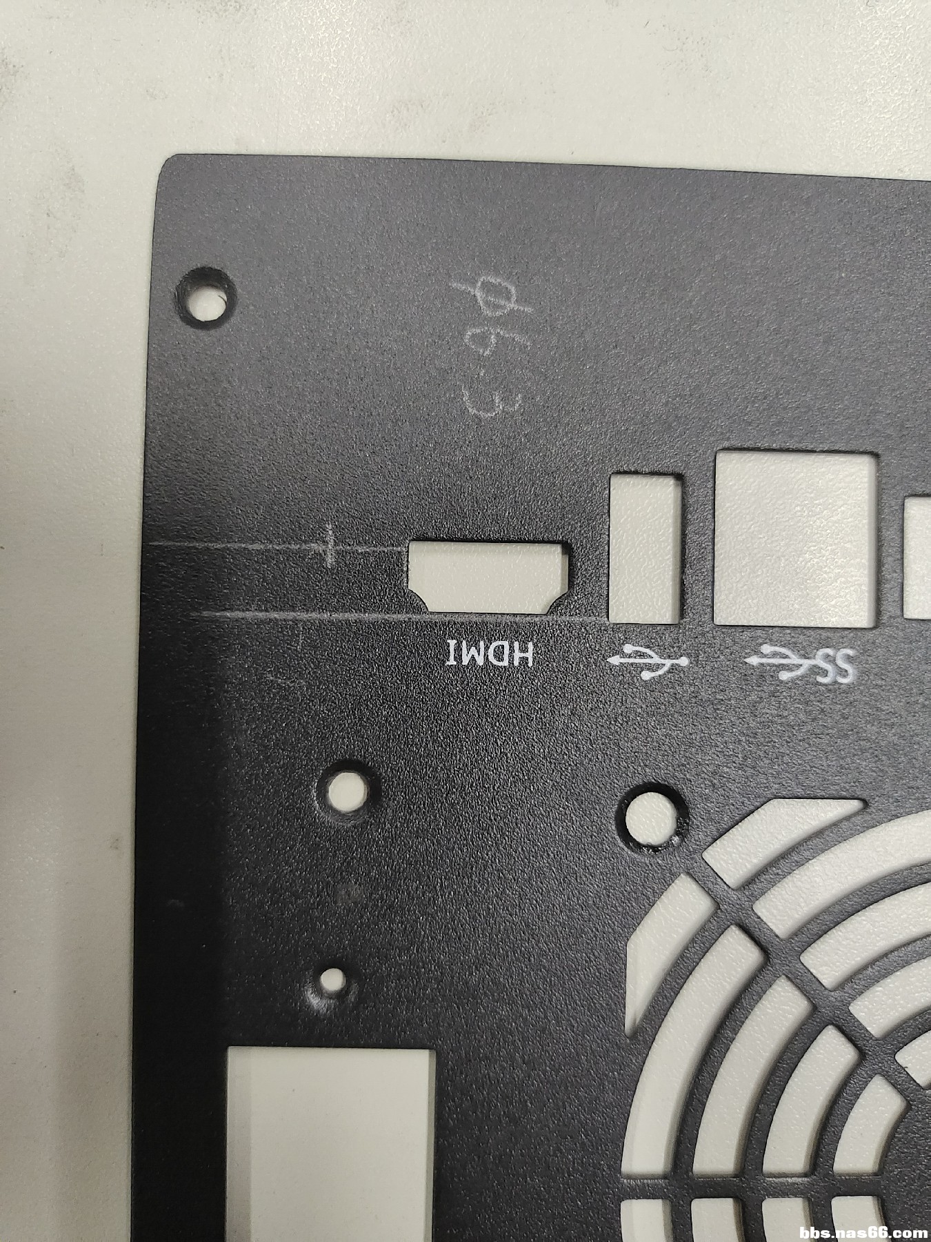 稍微量了一下画个定位标记